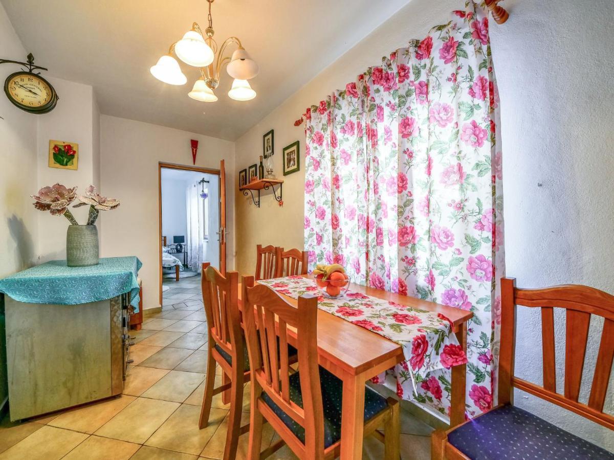 Holiday Home Marijana By Interhome Vratarusa Bagian luar foto