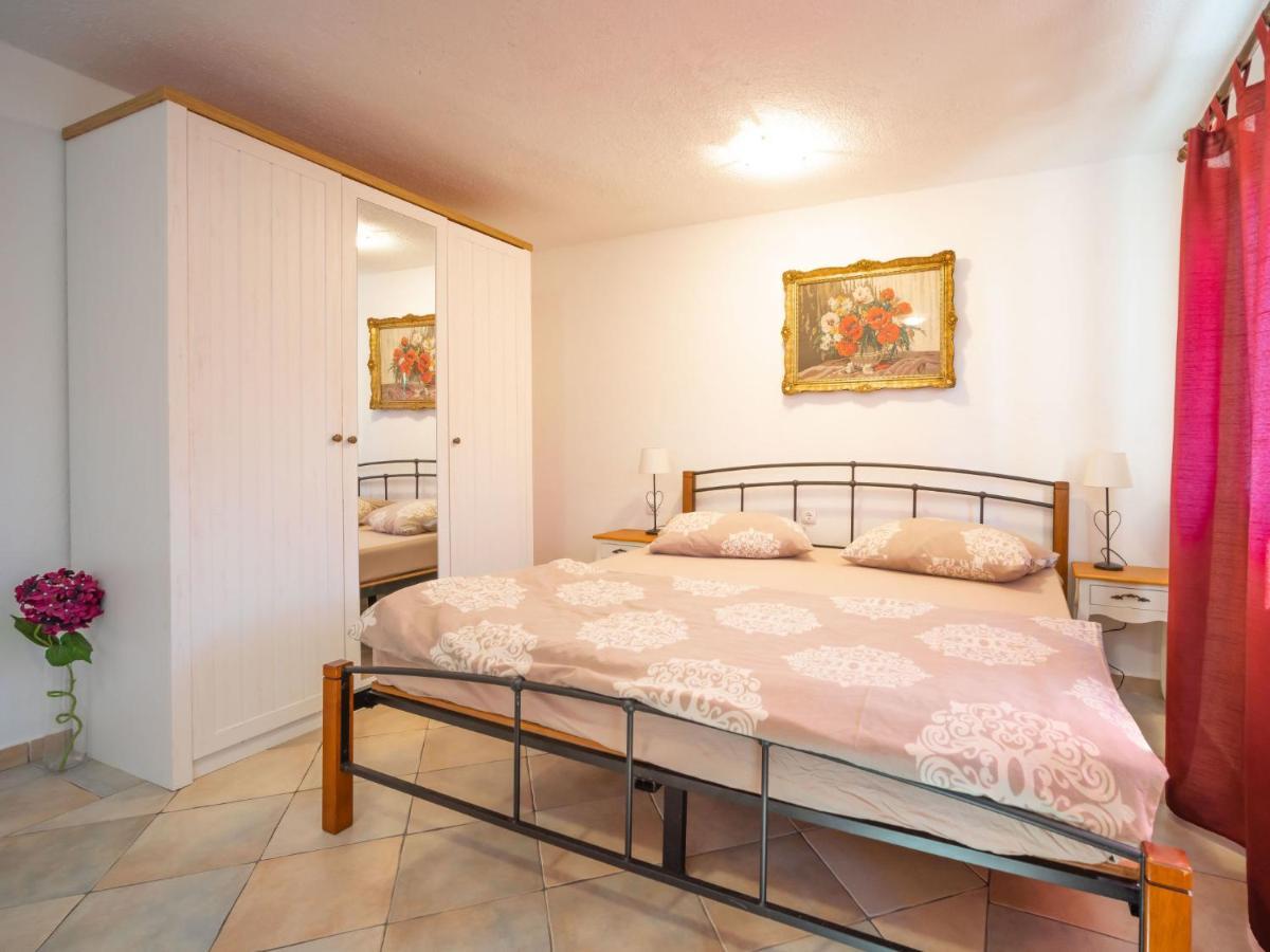 Holiday Home Marijana By Interhome Vratarusa Bagian luar foto