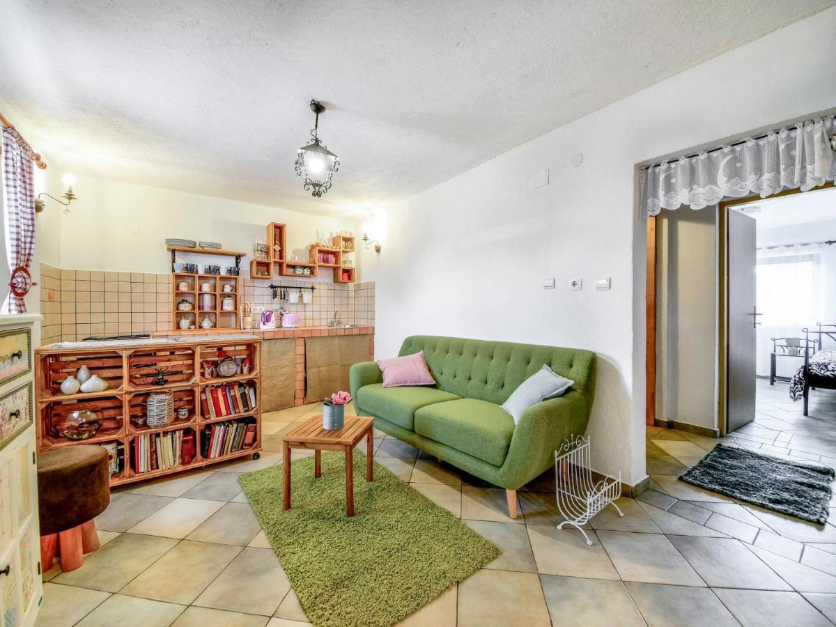 Holiday Home Marijana By Interhome Vratarusa Bagian luar foto