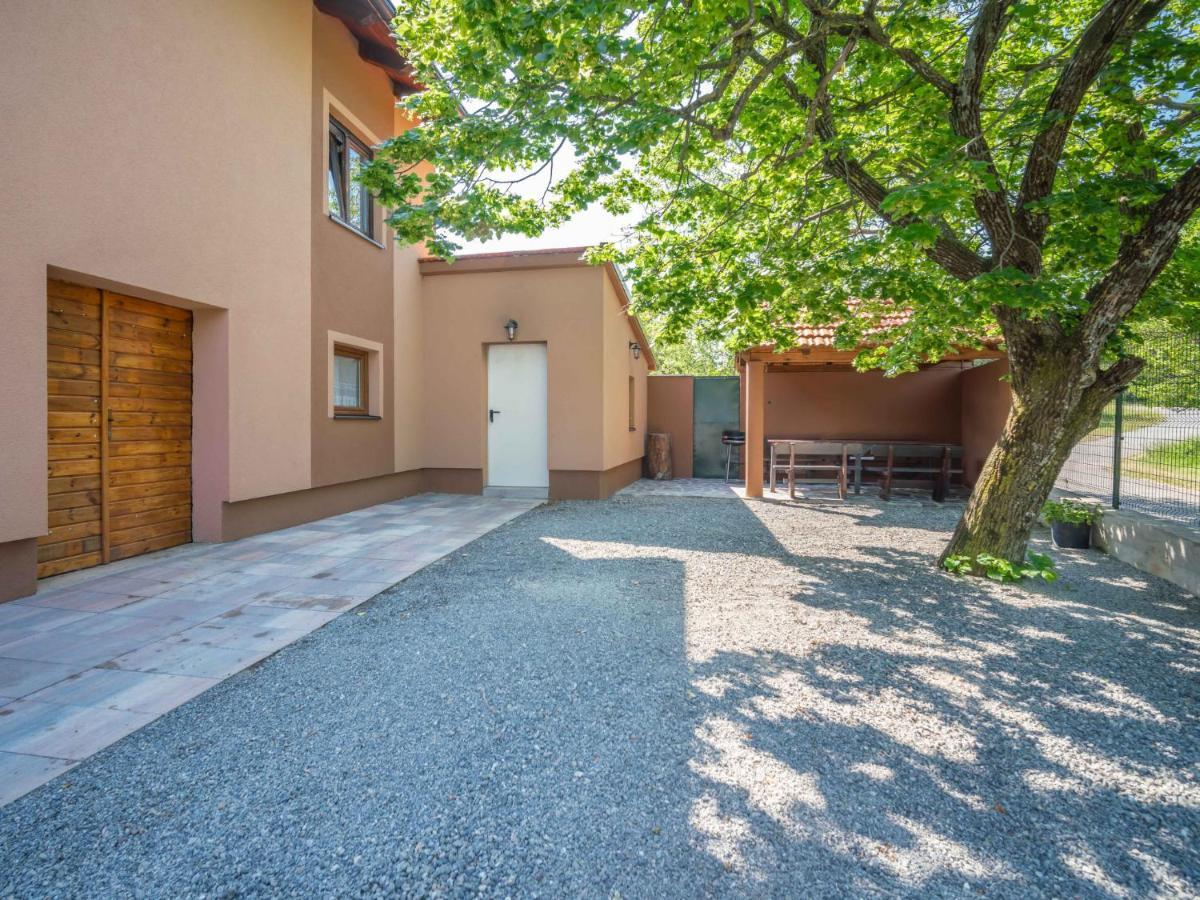 Holiday Home Marijana By Interhome Vratarusa Bagian luar foto